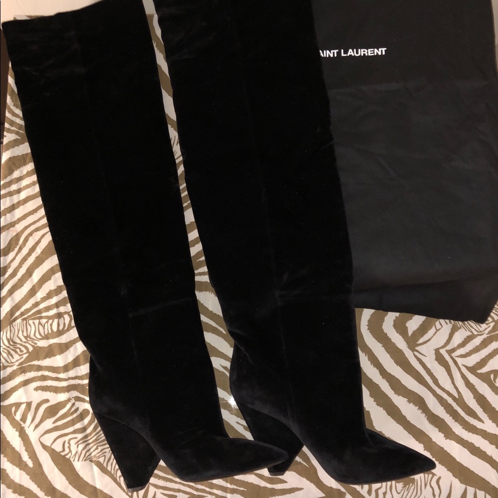 YSL NIKi velvet  BOOTS SIZE39